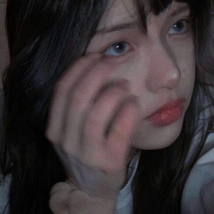 阿南敦子（饰 久保太太） - 恐怖电影无删减在线观看 - 网页观看